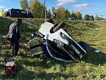 В Самарской области водитель слетел в кювет и опрокинулся