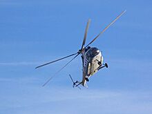 Экипаж вертолета "Полярных авиалиний" спас замерзающих строителей