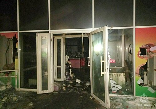 Стала известна возможная причина пожара в магазине «Светофор»