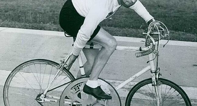 На велосипеде 200 км/ч: История рекордов двухколесной техники