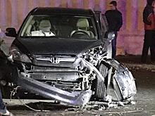В Кирове лоб в лоб столкнулись “ВАЗ” и “Honda”