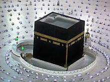 Саудовскую Аравию просят впустить привитых российскими вакцинами мусульман