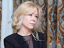 Уральские школьники начали продавать автографы Мизулиной за бешеные деньги