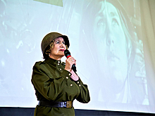 Перед участников военного парада в честь Дня Победы выступили артисты ЦДРА