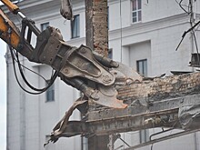 Незаконно возведенные объекты демонтировали на юге Москвы