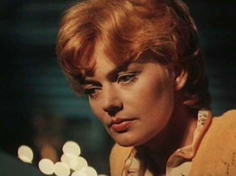 Муж ушел после 20 лет брака: как живет красавица из фильма «Мираж» Мирдза Мартинсоне