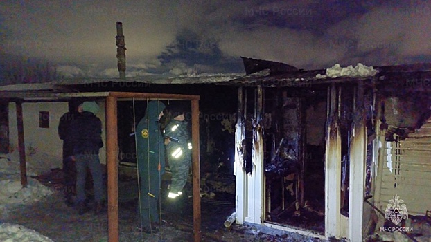 Пенсионер погиб в ночном пожаре на улице Баумана в Оренбурге