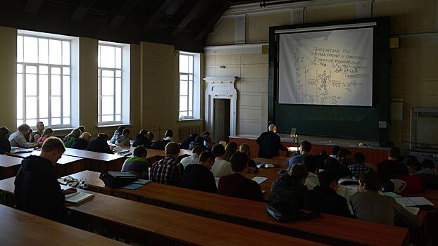 На Украине преподавателя уволили из университета из-за лекций на русском языке