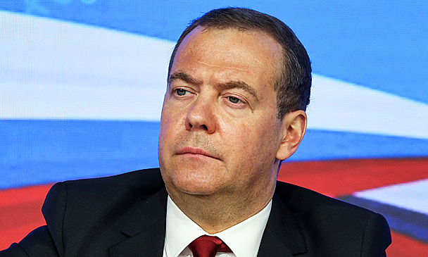 Медведев предупредил Польшу о последствиях конфликта России и НАТО