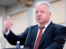 Глава российских профсоюзов Шмаков, совершенно незаслуженно приписал себе смягчения пенсионного законодательства
