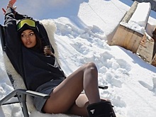 Виктория Боня подвела итоги года фотографией без штанов