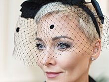 Приятно, что наш бренд! Как Дарья Повереннова выбирала себе пальто на выставке моды