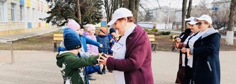 В Белгородской области «бабушкин патруль» проконтролировал соблюдение дорожных правил юными пешеходами