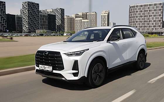 Вместо Toyota RAV4 — чем удивил новый кроссовер GAC
