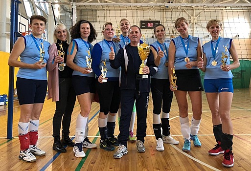 Волейболистки из Лосиноостровского района стали вторыми на первенстве Москвы