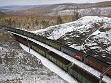 В январе тарифы на грузоперевозки железнодорожным транспортом выросли на 3,5%, а трубопроводным – упали на 5,5%