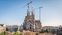 Храм Святого Семейства в Барселоне 136 лет строился без разрешения городских властей
