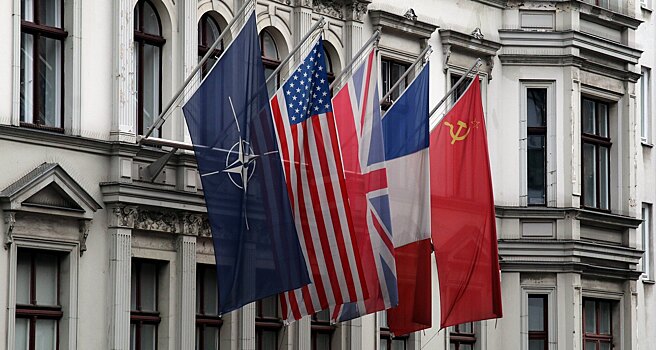 NATO потренируется обманывать российских хакеров