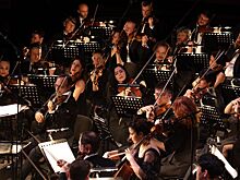 26.05 Оркестр musicAeterna даст единственный концерт в Петербурге под управлением Александра Сладковского