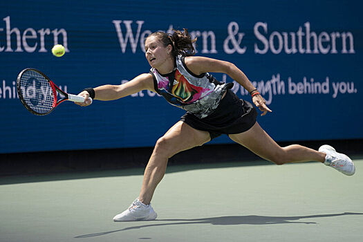 Кафельников затруднился объяснить поражение Касаткиной на Australian Open