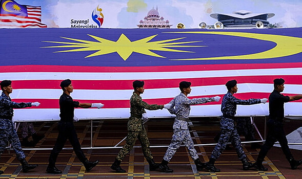 Малайзия: модернизация для избранных