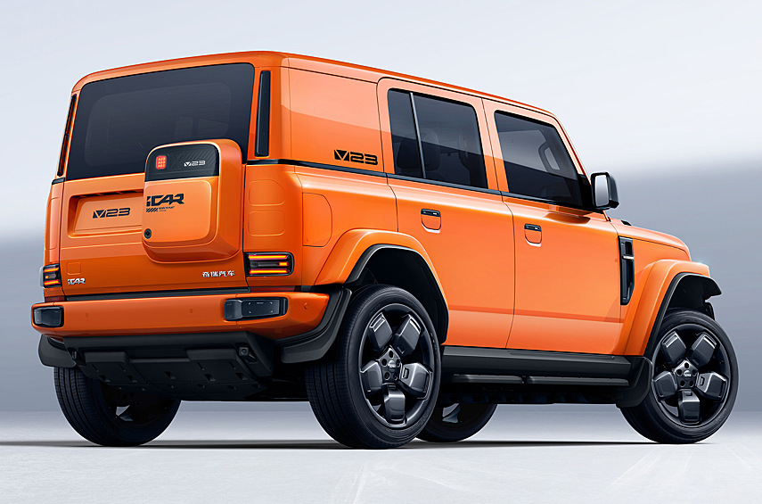 Полноприводное исполнение обрело колёса диаметром 21 дюйм. Автомобилю обещаны передняя камера на восемь мегапикселей, камеры на три мегапикселя «по кругу», пять радаров миллиметрового диапазона и дюжина ультразвуковых датчиков для обеспечения работы вспомогательных систем.