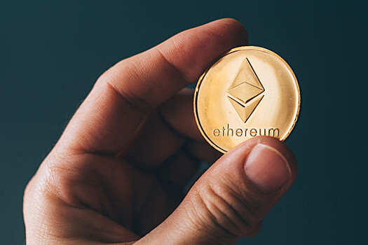 Создатель криптовалюты Etherium получил новое гражданство