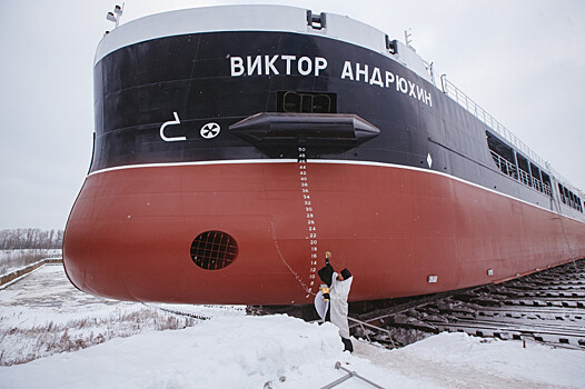 Завод «Красное Сормово» спустил на воду сухогруз «Виктор Андрюхин»