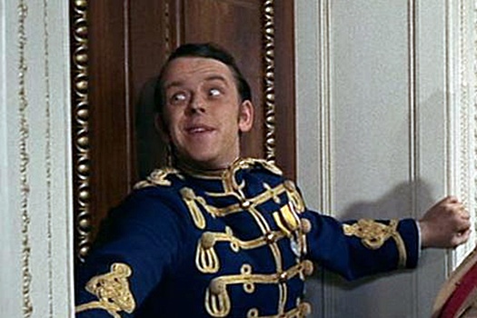 Умер актер Джулиан Холлоуэй, известный по сериалу «Беверли-Хиллз, 90210»