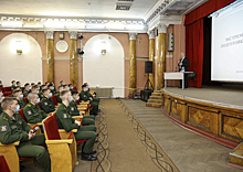 В Военно-космической академии состоялась встреча курсантов с Героем Российской Федерации