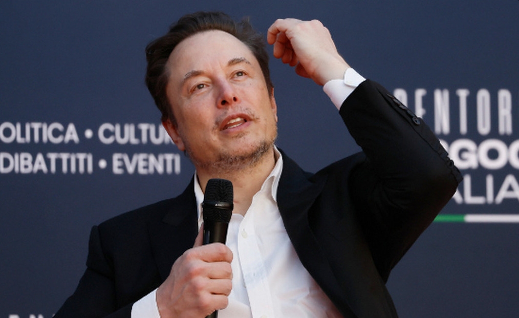 Маск: США следует отправить астронавтов на Марс