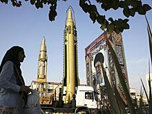 Александр Широкорад: Россия может сделать Иран ядерной державой хоть завтра. Как тебе такое, Дональд Трамп?