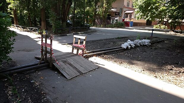 Саратовцы пожаловались на странное «обустройство дворов»