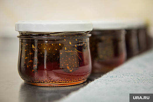 В Челябинскую область не пустили тонну опасного зарубежного меда