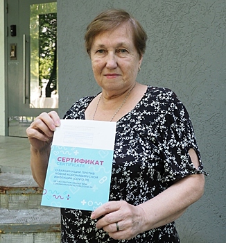 Пенсионерка с бульвара Яна Райниса привилась от COVID-19, увидев мучения своих детей