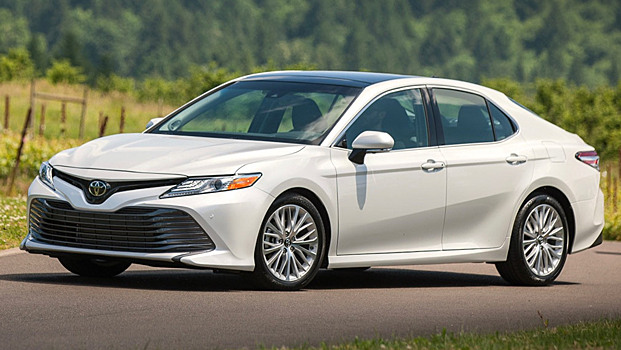 ТОП-5 самых раскупаемых в России больших семейных авто