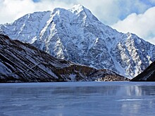 Сарезское озеро: смертельная достопримечательность Памира