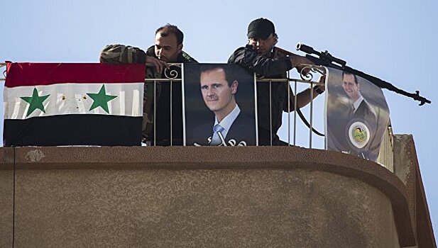 Асад встретился с военными в Восточной Гуте