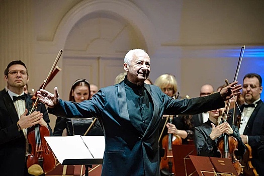Владимир Спиваков передаст сборы за концерты в Оренбурге пострадавшим от паводка