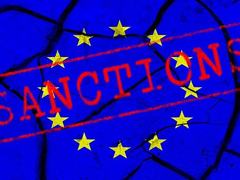Песков прокомментировал планы ЕС расширить санкции на импорт СПГ