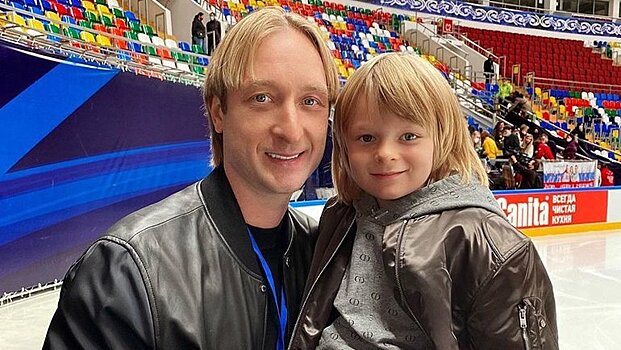 Плющенко и Рудковскую обвинили в «насилии» над сыном