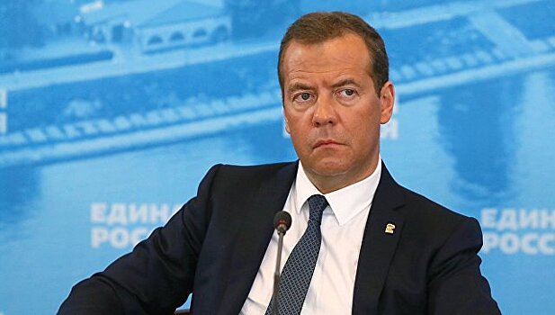 Медведев утвердил меры поддержки экспорта