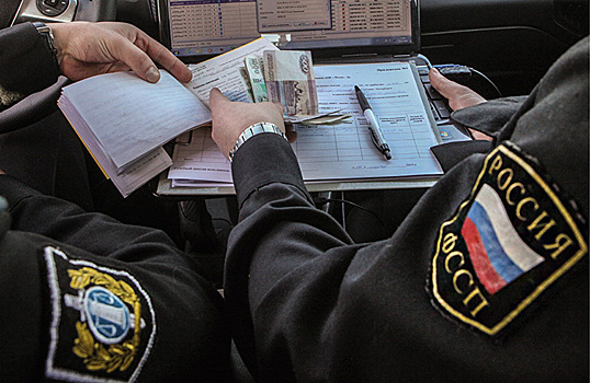 Житель Башкирии из-за ошибки чиновников вынужден платить алименты за чужого ребенка