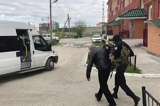 ФСБ поймала банду контрабандистов оружия с Украины