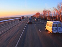 Эксперт дал рекомендации по безопасному движению на высокоскоростных трассах