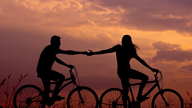 Названы кризисы, с которыми часто сталкиваются семейные пары