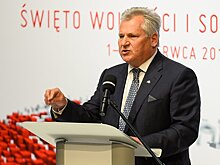 Экс-президент Польши пожаловался на маленькую пенсию