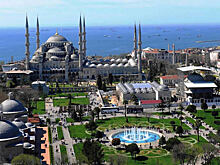 Блогерша Коновалова заявила, что иностранцы без ВНЖ могут открыть счета только в двух банках Турции