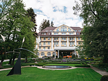 Просторный особняк в Кудряшевском районе продаётся за 1,4 млрд рублей