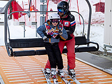 Горы силы. Как на "Архызе" ставят на лыжи особенных детей